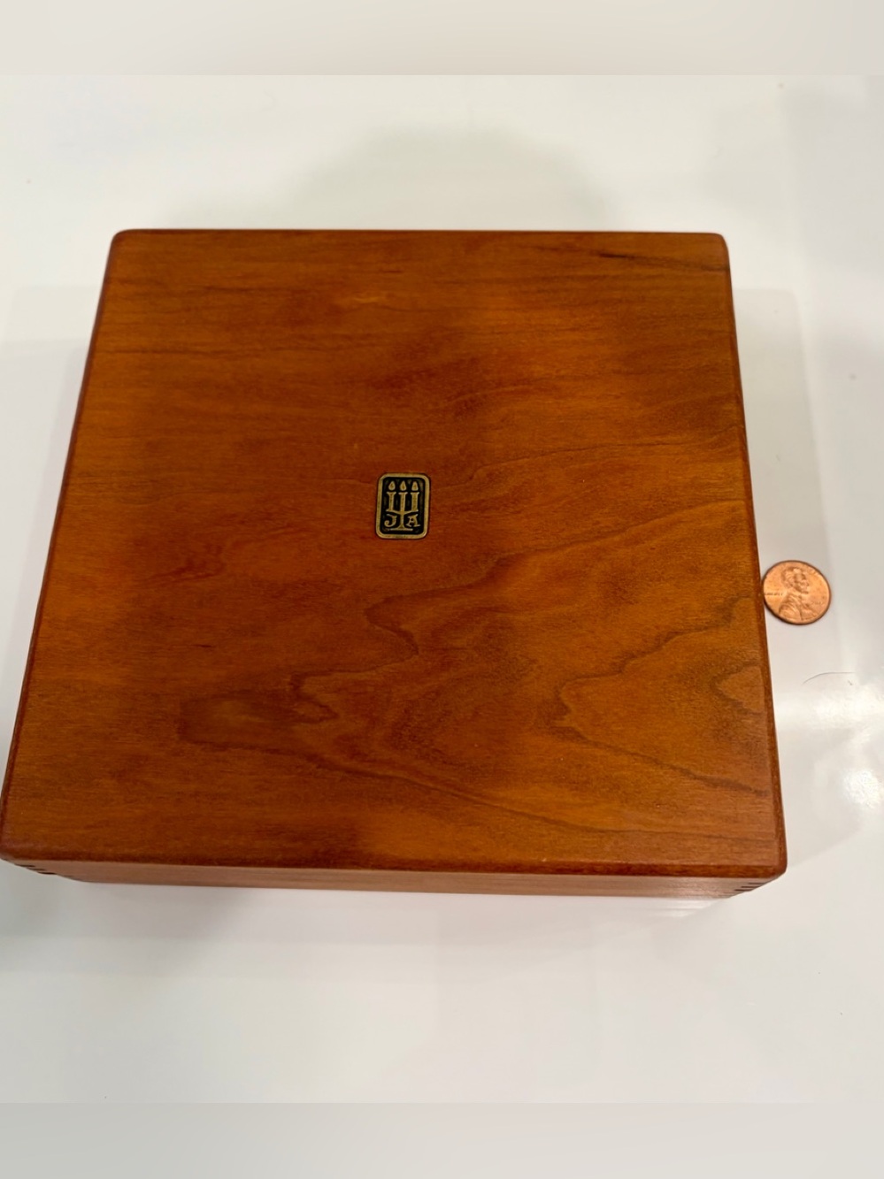 NWOT XLARGE JAMES AVERY Wooden Jewelry/Storage/Keepsake Box with Logo